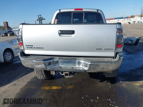 2008 Toyota Tacoma z VIN 5TELU42N88Z560362, wystawiony jako IAAI lot #41410260 z przebiegiem 164 329 mil mil oraz . Historia ofert i sprzedaży dostępna na DreamBid. Obrazek 16.