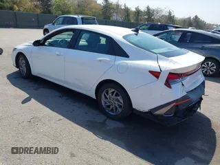 2024 Hyundai Elantra SEL with VIN KMHLM4DG2RU648117, listed as a IAAI auction lot 41879604 with 36,734 mi miles and . Bid and sale history available at carsss.com. Image 3.