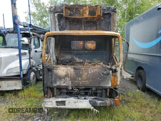2014 Isuzu NQR IBT PWL with VIN JALE5W167E7900615, listed as a Copart auction lot 62797014 with Not Provided miles and Salvage Title. Bid and sale history available at carsss.com. Image 5.