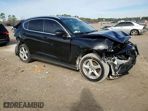 2019 Alfa Romeo Stelvio z VIN ZASPAJAN0K7C36435, wystawiony jako Copart lot #88057385 z przebiegiem Nie podano mil oraz Szkoda całkowita • Salvage title. Historia ofert i sprzedaży dostępna na DreamBid. Obrazek 11.