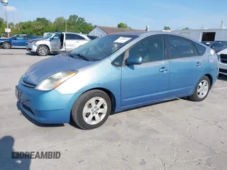 2009 Toyota Prius with VIN JTDKB20U197881927, listed as a IAAI auction lot 42088042 with 232,429 mi miles. Bid and sale history available at carsss.com. Image 2.