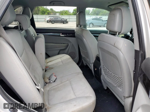 2013 Kia Sorento LX with VIN 5XYKT3A19DG396227, listed as a Copart auction lot 63595135 with 157,268 mi miles and Salvage title. Bid and sale history available at DreamBid. Image 10.