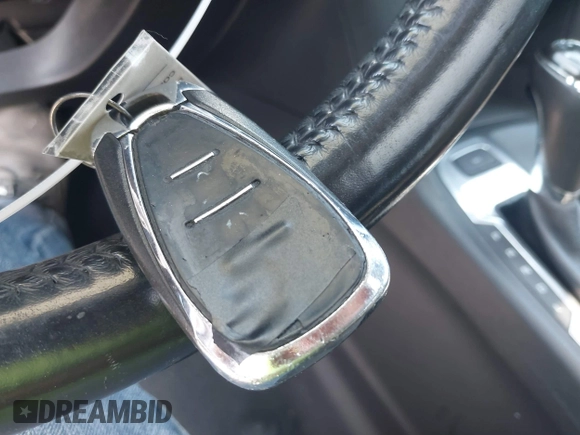 2019 Chevrolet Equinox LT with VIN 3GNAXUEV1KL208137, listed as a IAAI auction lot 42151620 with 111,282 mi miles and . Bid and sale history available at DreamBid. Image 11.