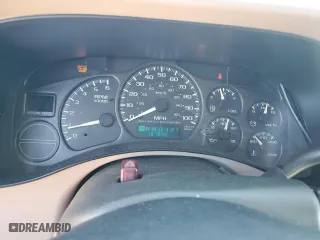 2002 GMC Sierra 1500 SLE with VIN 2GTEC19V221171583, listed as a Copart auction lot 46748355 with 197,932 mi miles and Salvage Title. Bid and sale history available at carsss.com. Image 9.