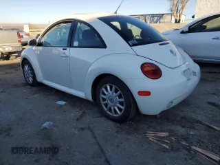 2004 Volkswagen New Beetle Coupe GLS with VIN 3VWCK31C64M406513, listed as a Copart auction lot 83392584 with 131,876 mi miles and Clean Title. Bid and sale history available at carsss.com. Image 2.