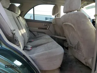 2004 Kia Sorento LX with VIN KNDJC733945229568, listed as a Copart auction lot 43332685 with 125,118 mi miles and Salvage Title. Bid and sale history available at carsss.com. Image 11.