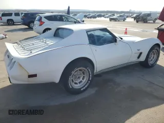 1977 Chevrolet Corvette with VIN 1Z37L7S435042, listed as a Copart auction lot 44217135 with 72,182 mi miles and Clean title. Bid and sale history available at DreamBid. Image 3.
