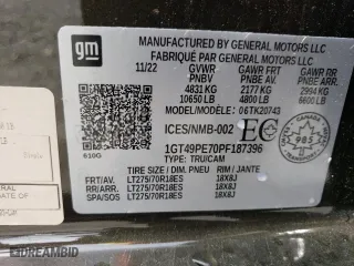 2023 GMC Sierra 2500HD AT4 with VIN 1GT49PE70PF187396, listed as a Copart auction lot 43544445 with 27,432 mi miles and Salvage Title. Bid and sale history available at carsss.com. Image 13.