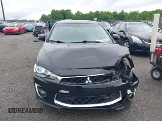 2017 Mitsubishi Lancer ES z VIN JA32V2FW6HU001870, wystawiony jako IAAI lot #42333550 z przebiegiem 75 938 mil mil oraz . Historia ofert i sprzedaży dostępna na DreamBid. Obrazek 12.