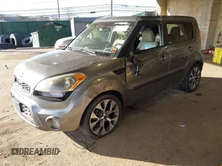 2013 Kia Soul ! with VIN KNDJT2A69D7558243, listed as a IAAI auction lot 41730873 with 192,503 mi miles. Bid and sale history available at carsss.com. Image 17.