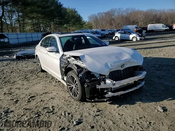 2022 BMW 5 Series 530i xDrive with VIN WBA13BJ09NCL05425, listed as a Copart auction lot 46848405 with 17,683 mi miles and Salvage Title. Bid and sale history available at carsss.com. Image 13.
