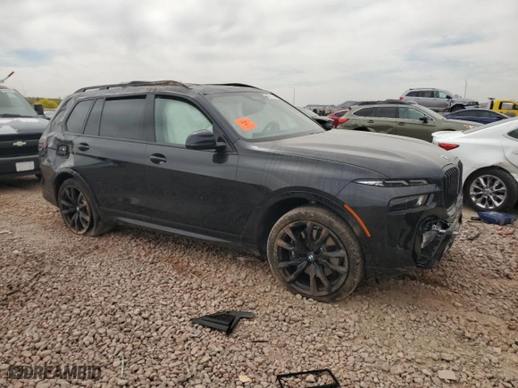 2025 BMW X7 xDrive40i with VIN 5UX23EM0XS9W34615, listed as a Copart auction lot 49851755 with 0 mi miles and Salvage Title. Bid and sale history available at carsss.com. Image 4.
