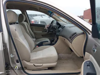 2005 Honda Accord LX with VIN 1HGCM56465A021298, listed as a IAAI auction lot 42474025 with 232,056 mi miles and . Bid and sale history available at DreamBid. Image 5.