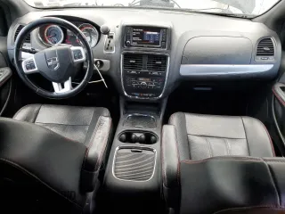 2019 Dodge Grand Caravan GT with VIN 2C4RDGEG3KR743769, listed as a Copart auction lot 50955085 with 92,732 mi miles and Salvage Title. Bid and sale history available at DreamBid. Image 8.