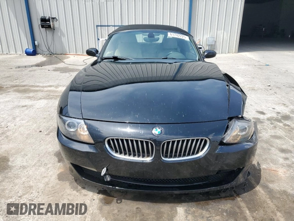 2008 BMW Z4 3.0si with VIN 4USBU53528LX85630, listed as a Copart auction lot 61742225 with 187,180 mi miles and Salvage title. Bid and sale history available at DreamBid. Image 5.