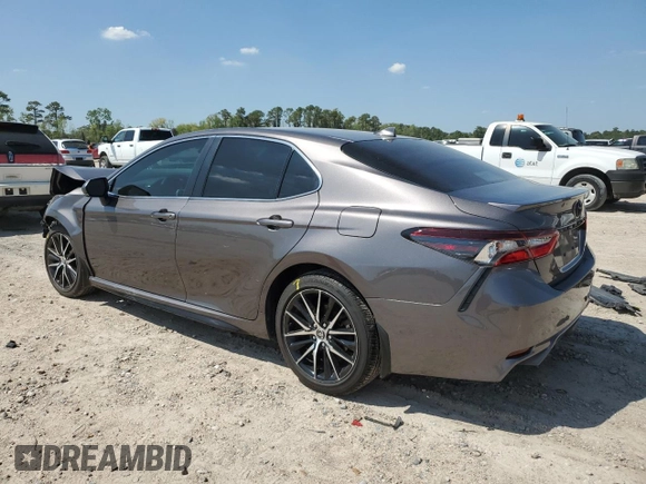 2022 Toyota Camry SE with VIN 4T1G11AK9NU715288, listed as a Copart auction lot 50242535 with 51,609 mi miles and Salvage Title. Bid and sale history available at carsss.com. Image 2.
