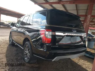 2020 Ford Expedition Limited with VIN 1FMJU1KT3LEA38847, listed as a IAAI auction lot 41356337 with 111,803 mi miles. Bid and sale history available at carsss.com. Image 3.
