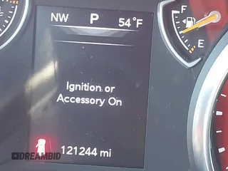 2020 Jeep Wrangler Unlimited Sport S с VIN 1C4HJXDG2LW341045, выставлен на аукционе IAAI как лот 41208571 с пробегом 121 244 миль миль и . История ставок и продаж доступна на DreamBid. Изображение 15.