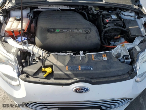 2015 Ford Focus Electric with VIN 1FADP3R43FL204874, listed as a Copart auction lot 57968814 with 104,590 mi miles and Clean Title. Bid and sale history available at carsss.com. Image 11.
