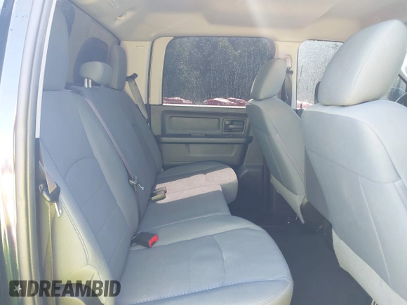 2019 Ram 1500 Tradesman z VIN 1C6RR7KG9KS709945, wystawiony jako IAAI lot #42134420 z przebiegiem 69 846 mil mil oraz . Historia ofert i sprzedaży dostępna na DreamBid. Obrazek 8.