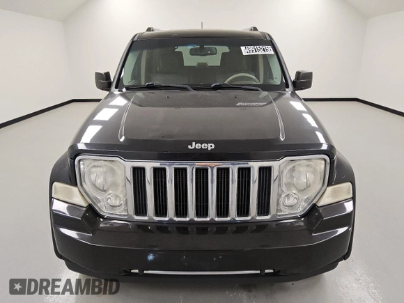 2008 Jeep Liberty Limited with VIN 1J8GN58K68W158301, listed as a Copart auction lot 49915215 with 325,021 mi miles and Clean title. Bid and sale history available at DreamBid. Image 5.