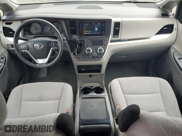 2015 Toyota Sienna LE AAS with VIN 5TDKK3DC1FS577795, listed as a Copart auction lot 66215355 with 197,902 mi miles and Salvage title. Bid and sale history available at DreamBid. Image 8.