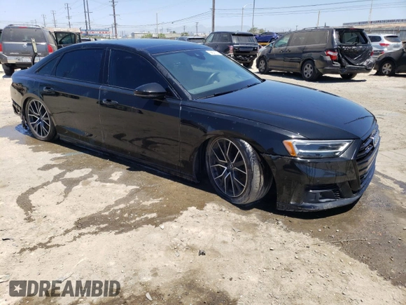 2020 Audi A8 L with VIN WAU8EAF84LN003351, listed as a Copart auction lot 62743283 with 17,117 mi miles. Bid and sale history available at carsss.com. Image 4.