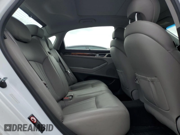 2016 Hyundai Genesis 3.8L z VIN KMHGN4JE9GU142234, wystawiony jako Copart lot #55795145 z przebiegiem 56 791 mil mil oraz Szkoda całkowita • Salvage title. Historia ofert i sprzedaży dostępna na DreamBid. Obrazek 10.