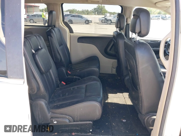 2012 Chrysler Town & Country Touring with VIN 2C4RC1BG7CR308985, listed as a IAAI auction lot 42015578 with 196,604 mi miles. Bid and sale history available at carsss.com. Image 8.