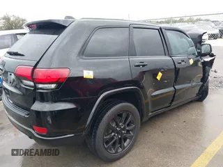 2022 Jeep Grand Cherokee Laredo X with VIN 1C4RJEAG3NC154723, listed as a IAAI auction lot 41890411 with Not provided miles and . Bid and sale history available at DreamBid. Image 4.