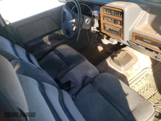 1992 Dodge Dakota with VIN 1B7FL23X0NS581033, listed as a Copart auction lot 72280124 with 101,559 mi miles and Clean Title. Bid and sale history available at carsss.com. Image 8.