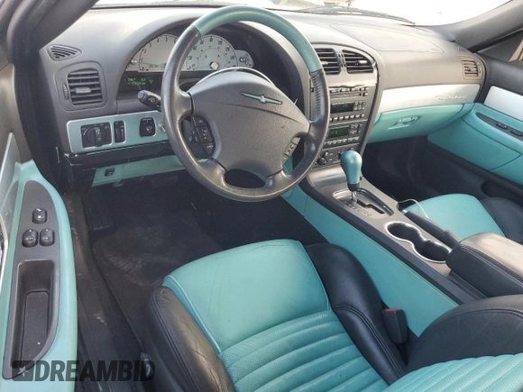2002 Ford Thunderbird Hardtop Premium z VIN 1FAHP60A22Y123643, wystawiony jako Copart lot #73840684 z przebiegiem 47 589 mil mil oraz Szkoda całkowita • Salvage title. Historia ofert i sprzedaży dostępna na DreamBid. Obrazek 8.