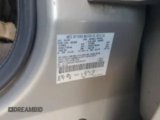 1999 Ford F-250 XL z VIN 1FTNW20F1XEE85329, wystawiony jako Copart lot #89077335 z przebiegiem 517 717 mil mil oraz Szkoda całkowita • Salvage title. Historia ofert i sprzedaży dostępna na DreamBid. Obrazek 12.