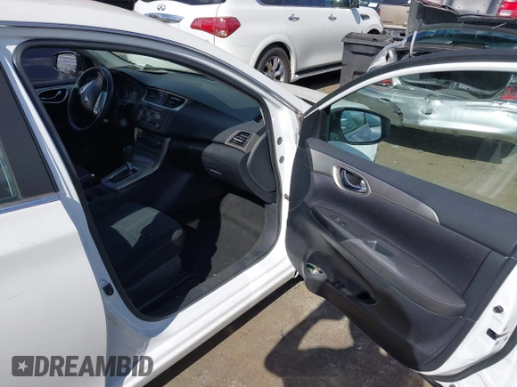 2014 Nissan Sentra S with VIN 3N1AB7APXEL662717, listed as a IAAI auction lot 40998099 with 133,363 mi miles and . Bid and sale history available at DreamBid. Image 5.