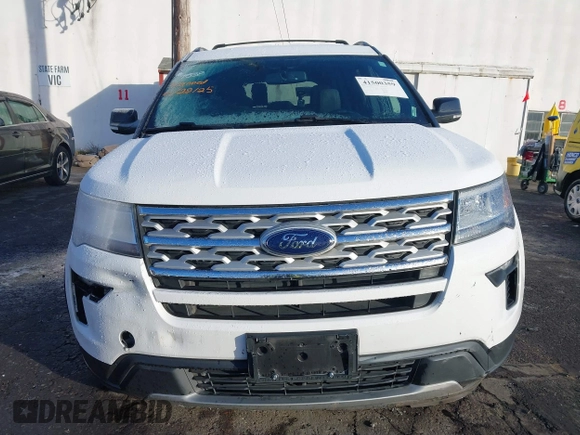 2018 Ford Explorer XLT with VIN 1FM5K8D84JGC15187, listed as a IAAI auction lot 41500359 with 100,936 mi miles and . Bid and sale history available at carsss.com. Image 12.