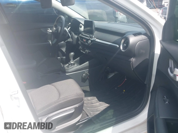 2019 Kia Forte LXS with VIN 3KPF24AD0KE010499, listed as a IAAI auction lot 42198922 with 188,674 mi miles and . Bid and sale history available at DreamBid. Image 5.
