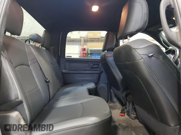 2022 Ram 2500 Tradesman z VIN 3C6UR5HJ3NG365610, wystawiony jako Copart lot #48679065 z przebiegiem 92 703 mil mil oraz Szkoda całkowita • Salvage title. Historia ofert i sprzedaży dostępna na DreamBid. Obrazek 10.