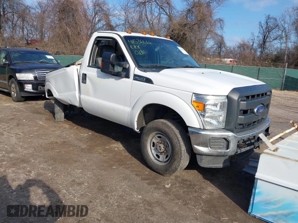 2015 Ford F-250 XLT with VIN 1FTBF2B63FEB97343, listed as a IAAI auction lot 41536666 with 172,170 mi miles and . Bid and sale history available at DreamBid. Image 1.