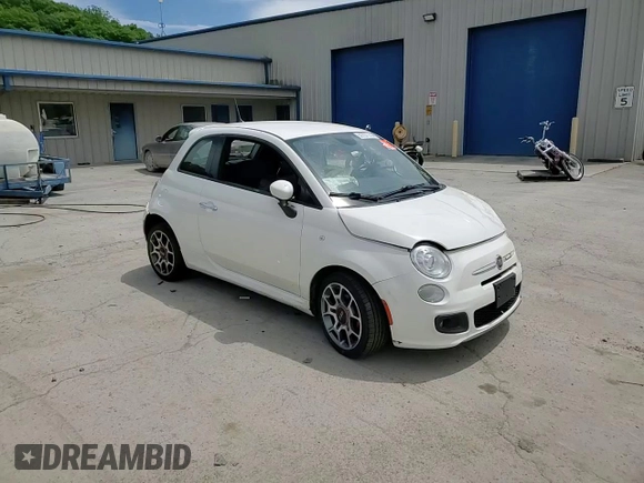 2015 FIAT 500 Sport z VIN 3C3CFFBRXFT625516, wystawiony jako Copart lot #57797775 z przebiegiem Nie podano mil oraz Szkoda całkowita • Salvage title. Historia ofert i sprzedaży dostępna na DreamBid. Obrazek 13.