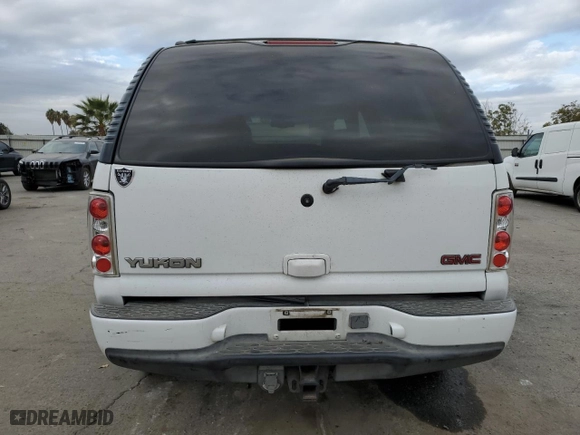 2002 GMC Yukon Denali with VIN 1GKEK63U72J114502, listed as a Copart auction lot 78327824 with 266,426 mi miles and Clean Title. Bid and sale history available at carsss.com. Image 6.