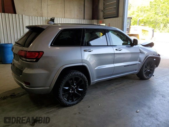 2021 Jeep Grand Cherokee Laredo X with VIN 1C4RJEAG3MC657750, listed as a Copart auction lot 51241965 with 31,314 mi miles and Salvage title. Bid and sale history available at DreamBid. Image 3.