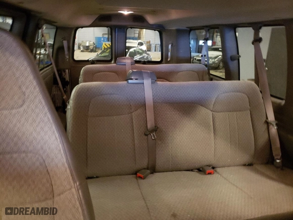 2016 Chevrolet Express Passenger LT with VIN 1GAWGFFFXG1284318, listed as a Copart auction lot 77784123 with 71,042 mi miles. Bid and sale history available at carsss.com. Image 10.