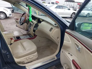 2006 Hyundai Azera SE with VIN KMHFC46F86A110023, listed as a IAAI auction lot 41427898 with 197,837 mi miles and . Bid and sale history available at DreamBid. Image 5.