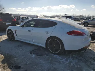 2016 Porsche Panamera 4 with VIN WP0AA2A79GL001004, listed as a Copart auction lot 42210115 with 146,466 mi miles and Salvage Title. Bid and sale history available at carsss.com. Image 2.