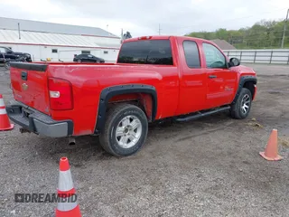 2010 Chevrolet Silverado 1500 LT with VIN 1GCSKSE34AZ201494, listed as a IAAI auction lot 42117833 with 167,573 mi miles and . Bid and sale history available at DreamBid. Image 4.