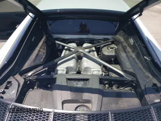 2023 Audi R8 performance quattro z VIN WUACEAFX9P7900103, wystawiony jako Copart lot #57456835 z przebiegiem 5 220 mil mil oraz Szkoda całkowita • Salvage title. Historia ofert i sprzedaży dostępna na DreamBid. Obrazek 11.