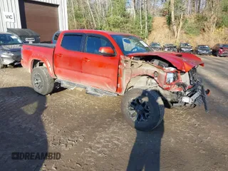 2016 Toyota Tacoma SR with VIN 3TMCZ5AN6GM009576, listed as a IAAI auction lot 40911932 with Not Provided miles. Bid and sale history available at carsss.com. Image 1.