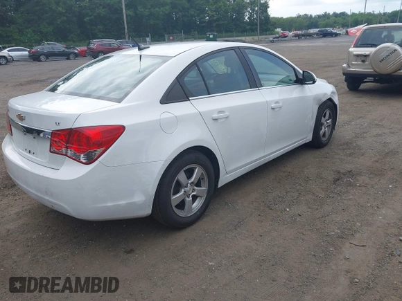 2014 Chevrolet Cruze 1LT with VIN 1G1PC5SB6E7192324, listed as a IAAI auction lot 42783725 with 191,784 mi miles and . Bid and sale history available at DreamBid. Image 4.