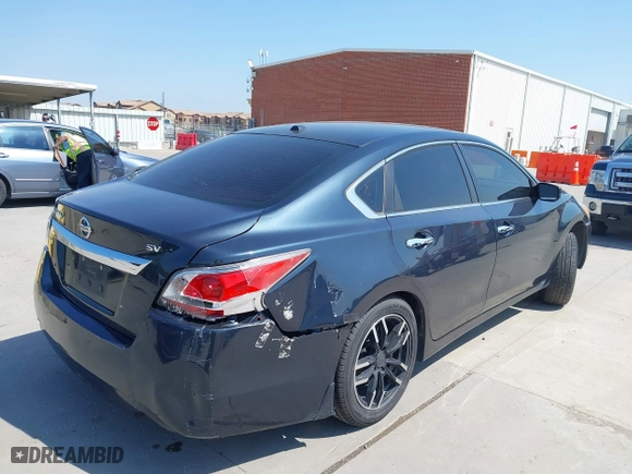 2015 Nissan Altima 2.5 S with VIN 1N4AL3AP1FC290299, listed as a IAAI auction lot 42049687 with 125,864 mi miles. Bid and sale history available at carsss.com. Image 4.