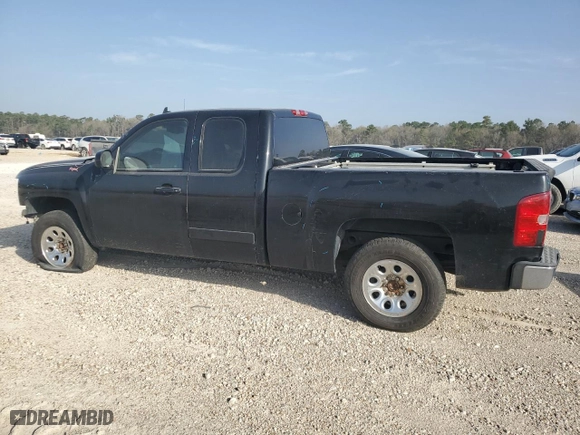2008 Chevrolet Silverado 1500 LT w/1LT with VIN 1GCEC19J28Z259160, listed as a Copart auction lot 46440615 with 231,290 mi miles and Salvage Title. Bid and sale history available at carsss.com. Image 2.